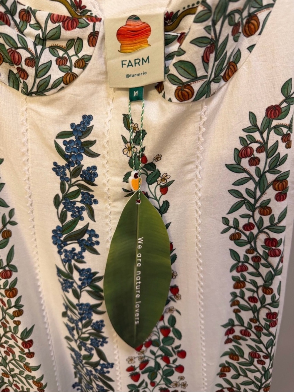 Farm Rio Fruit Beauty Off-White Cream Maxi Dress - Size M Medium (Berries) - NEW - Picture 9 of 10